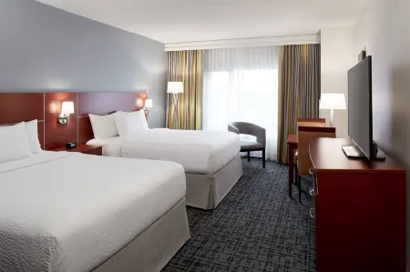 Fairfield Inn & Suites Montreal Airport