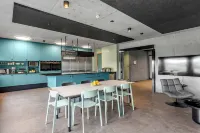 Student Hostel - 2-Star
