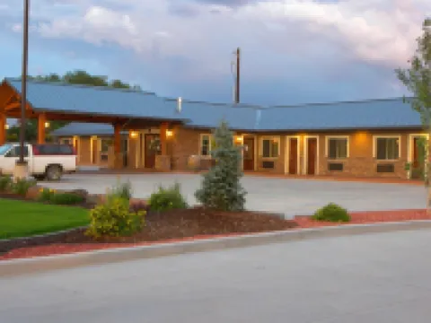 BackCountry Inn Hotels in San Miguel County