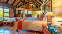 Iketla Lodge Hotels in Sekhukhune