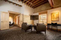Hotel Donaldson Hotels in Moorhead