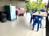Ploynam Homestay - Guest houses
