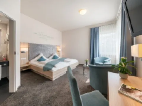 Hotel Donaublick Hotels in Scheer
