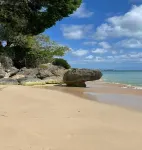 Villa Francoise - 4 bedroom beachfront w pool -  Casas de vacaciones