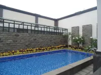 Daroessalam Hotel Syariah Hotel di Bugulkidul