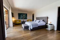 Swim Lodge Hotel Piscine privée ou Jacuzzi privé