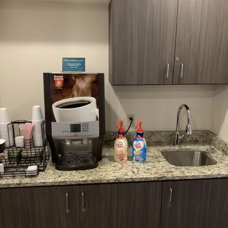 WoodSpring Suites Broken Arrow