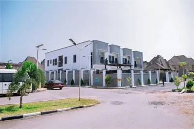 Deosea Apartment Hotel dekat Abuja Airport Mosque