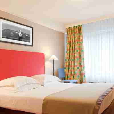 New Hotel Charlemagne Rooms