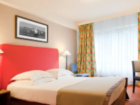 ニューホテル シャルルマーニュ ブリュッセルのホテル