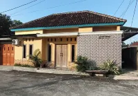Omah Warih Homestay Hotels in Wonosari