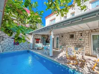 Zubeyde Hanim Otel Alacati - Pools