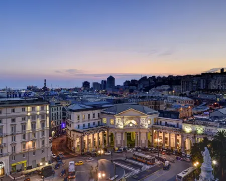 ホテル コンチネンタル ジェノヴァ ジェノアのホテル