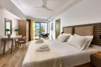 Seascape Luxury Residences فنادق في Paralia Fodele