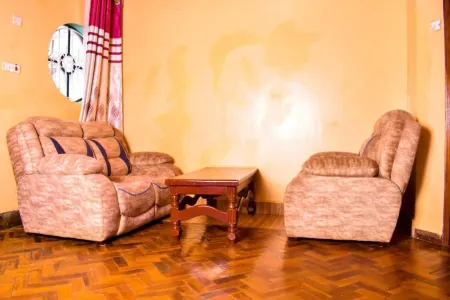 Consular Resort Meru Отели в г. Maua