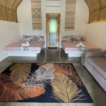 Footprints Beach Resort