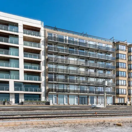 Studio in Ostend with Stunning Sea Views