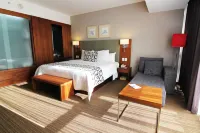 Casa Inn Premium Hotel Queretaro Hotels near OXXO PARQUE INDUSTRIAL
