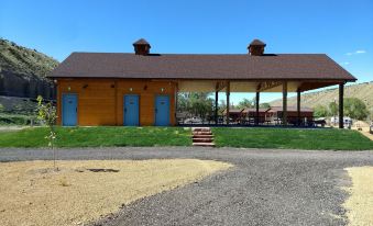 Castle Gate RV Park