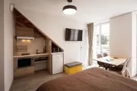 Logis Hôtel Rest. de la Poste et la Grange Détente Hôtels à : Mende