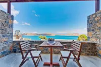 Royal Marmin Bay Boutique & Art Hotel - Bjergudsigt