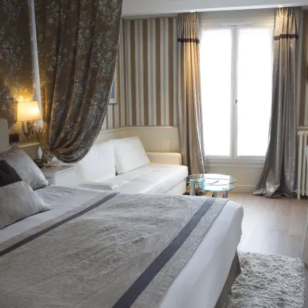 Best Western Premier Grand Monarque Hotel  Spa Отели в г. Шартре