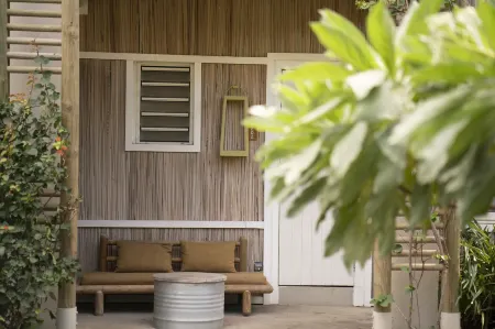 Veranda Tamarin Hotel and Spa, 3 Star Отели в г. Тамарен