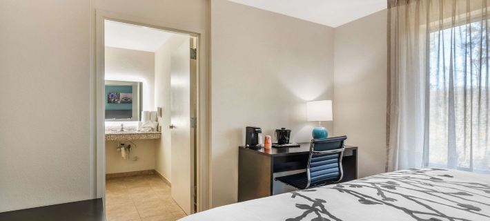 Sleep Inn & Suites Newport News City Center Area Hotel di Newport News