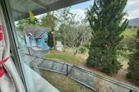 See Sky Resort - Mountain view
