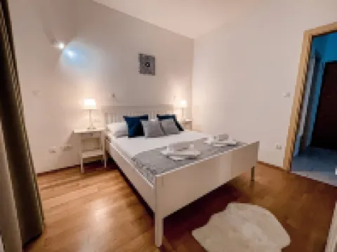 Pinia Apartments Bol