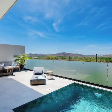 Ocean Villas - Luxury Ocean View Villas