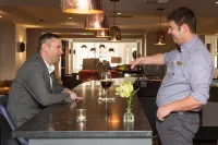 King George Hotel in Union Square – No Resort Fee - 바