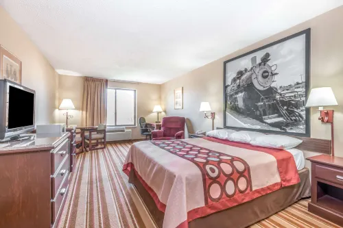 Super 8 by Wyndham Salina I-70 Hotels in Salina