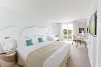 Miramar la Cigale Hotel Thalasso & Spa فنادق في 
