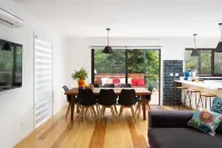 Smith Beach Getaways Beachwood Classic Hotels in Smiths Beach