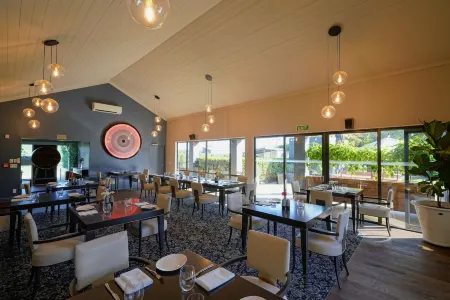 Parehua Resort Отели в г. Мартинборо