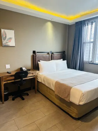 Madison LES Hotel Отели рядом с достопримечательностью «St Augustine's Episcopal Church»