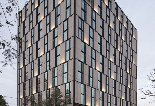 풀만 리마 미라플로레스의 현대적인 객실 인테리어