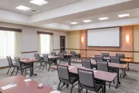 Hyatt Place Charleston Airport/Convention Center - parking