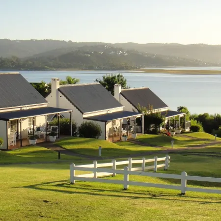 Belvidere Manor Lagoonside Cottages