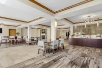 Best Western Plus River Escape Inn  Suites