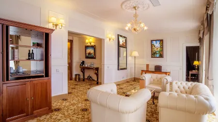 Kobuleti Georgia Palace Hotel & Spa Отели в г. Tskaltsminda