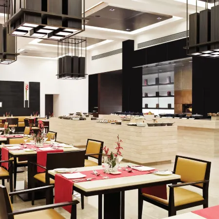 Trident, Agra