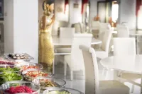 Temple Beach Hotel - breakfast