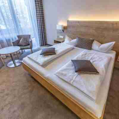 Hotel Quellenhof Rooms