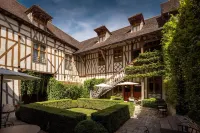 La Maison de Rhodes  le Champ des Oiseaux