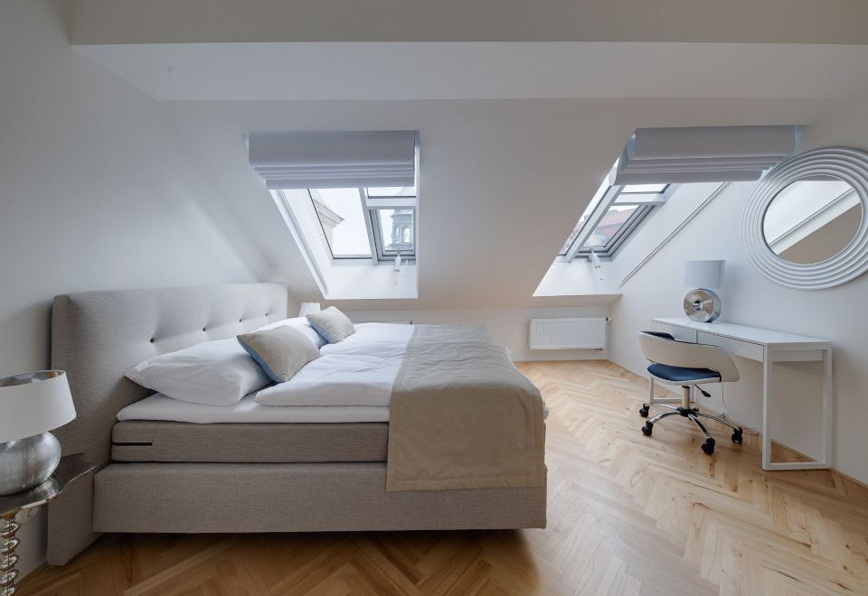 Gold Art Apartments - Housity