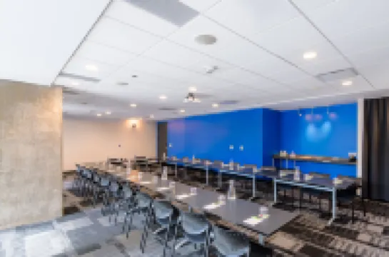 Alt Hotel Ottawa Downtown