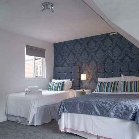 Tlk Apartments and Hotel