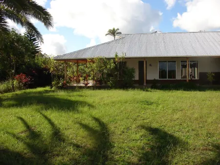 Hotel Victoria Отели в г. Остров Пасхи